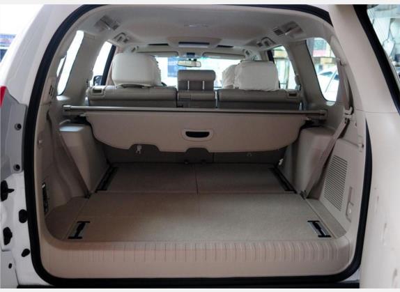普拉多 2010款 4.0L 自动VX NAVI 车厢座椅   后备厢