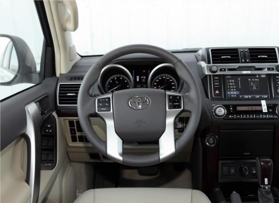 普拉多 2014款 4.0L 自动TX-L 中控类   驾驶位