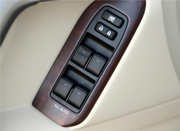 普拉多 2014款 4.0L 自动TX-L 车厢座椅   门窗控制