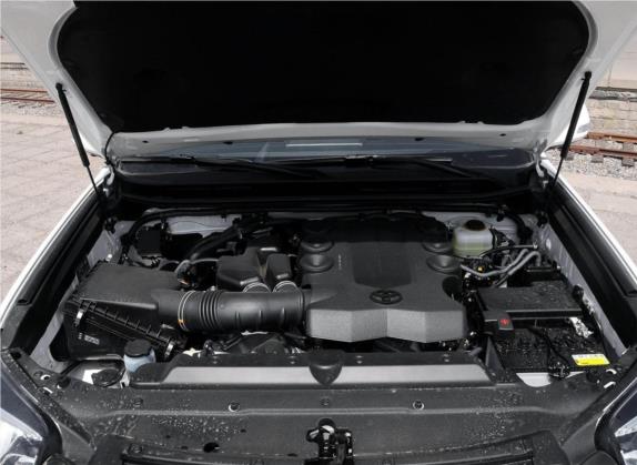 普拉多 2014款 4.0L 自动VX 其他细节类   发动机舱