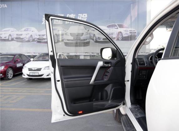 普拉多 2016款 3.5L 自动TX-L 车厢座椅   前门板