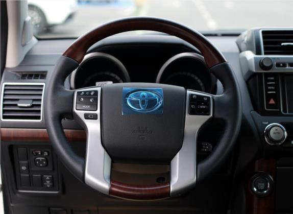 普拉多 2016款 3.5L 自动VX 中控类   驾驶位