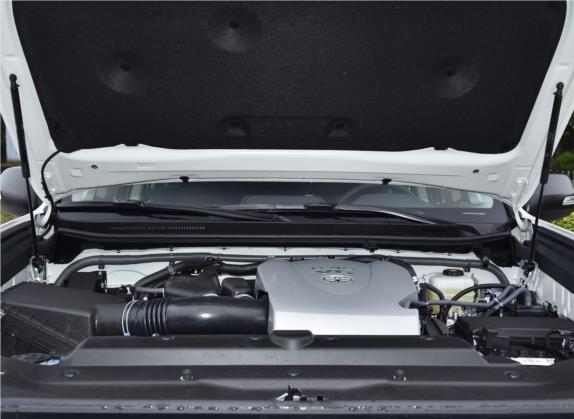 普拉多 2018款 3.5L 自动SX 其他细节类   发动机舱