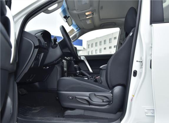 普拉多 2018款 3.5L 自动SX 车厢座椅   前排空间