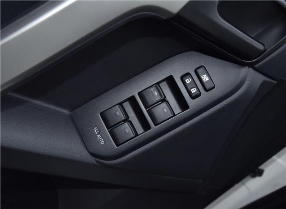 普拉多 2018款 3.5L 自动SX 车厢座椅   门窗控制