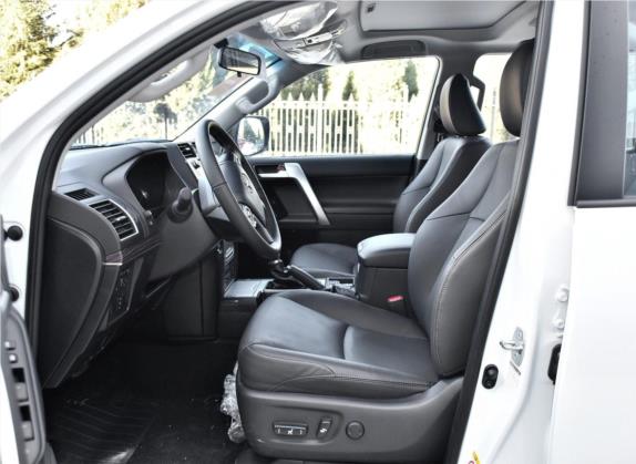 普拉多 2018款 3.5L 自动TX-L NAVI 车厢座椅   前排空间