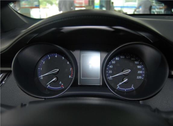 奕泽IZOA 2018款 2.0L 奕动版 国V 中控类   仪表盘