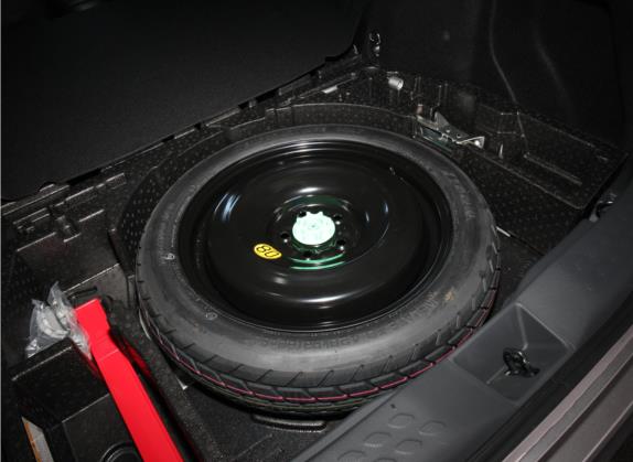 奕泽IZOA 2021款 2.0L 奕享版 其他细节类   备胎