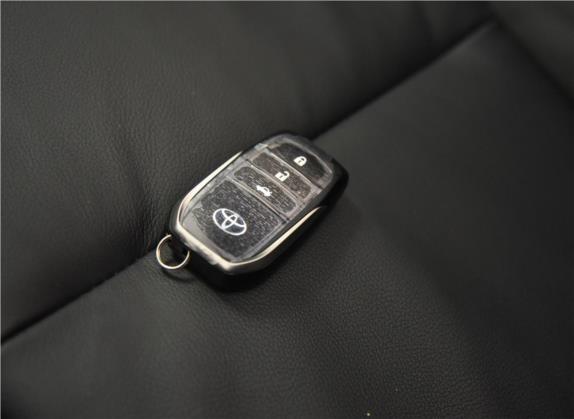 卡罗拉双擎E+ 2019款 1.8L E-CVT旗舰版 其他细节类   钥匙