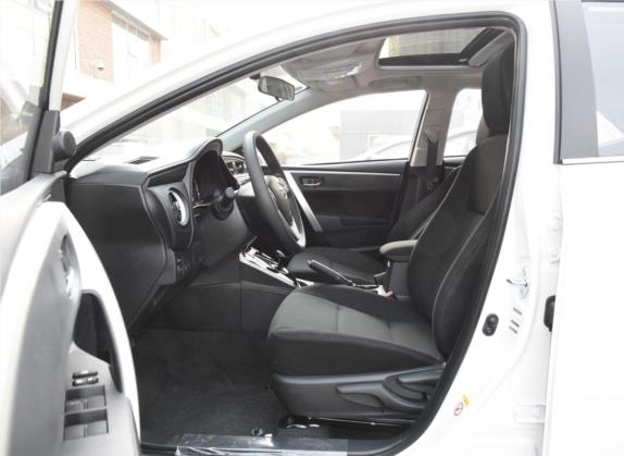 卡罗拉双擎E+ 2019款 1.8L E-CVT领先版 车厢座椅   前排空间