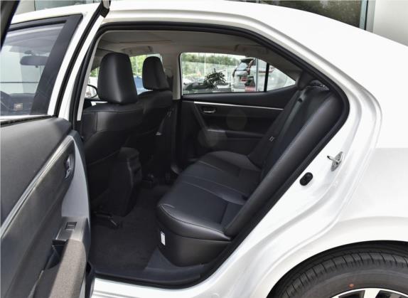 卡罗拉双擎E+ 2020款 1.8L E-CVT舒适版 车厢座椅   后排空间