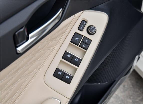 亚洲龙 2019款 双擎 2.5L XLE尊贵版 国V 车厢座椅   门窗控制