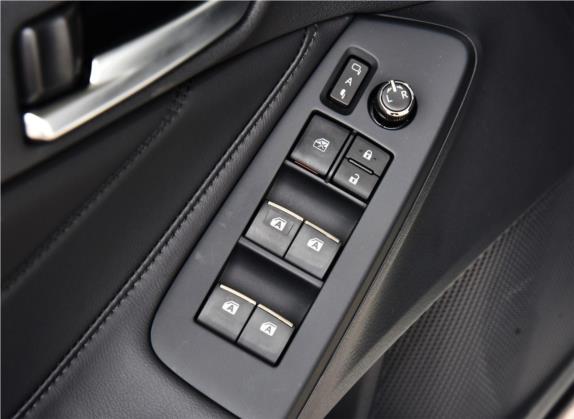 亚洲龙 2019款 2.5L 进取版 国V 车厢座椅   门窗控制