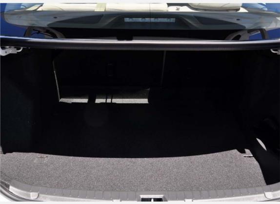 卡罗拉 2008款 1.8L 自动GL-i天窗特别版 车厢座椅   后备厢