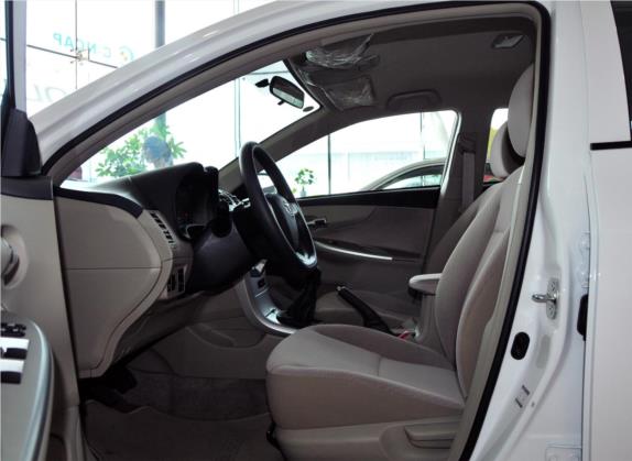 卡罗拉 2011款 1.6L 手动GL 车厢座椅   前排空间