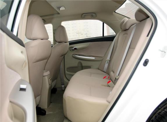 卡罗拉 2012款 炫装版 1.8L 手动GL-i 车厢座椅   后排空间