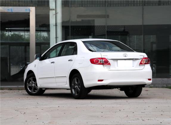 卡罗拉 2013款 特装版 1.8L CVT至酷版GL-i 外观   斜后