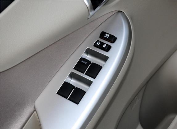 卡罗拉 2013款 特装版 1.6L 手动炫酷型GL 车厢座椅   门窗控制