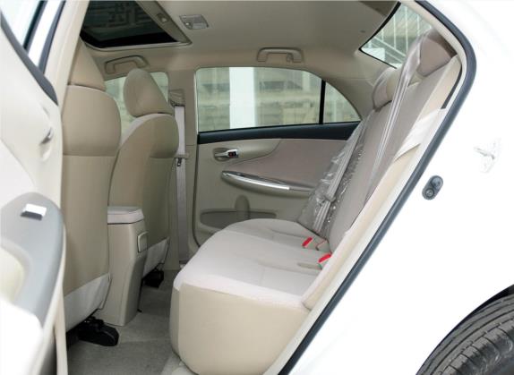 卡罗拉 2013款 特装版 1.6L 自动炫酷型GL 车厢座椅   后排空间
