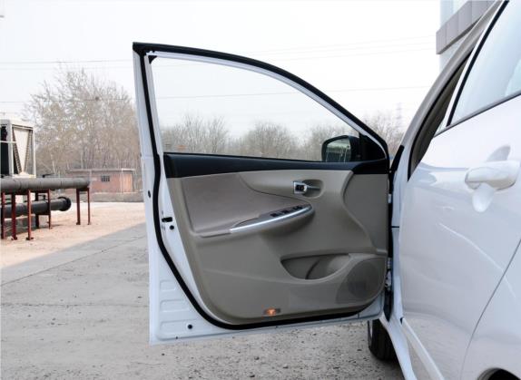 卡罗拉 2013款 特装版 1.6L 自动炫酷型GL 车厢座椅   前门板