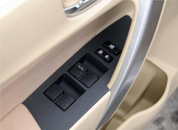 卡罗拉 2014款 1.6L CVT GL 车厢座椅   门窗控制