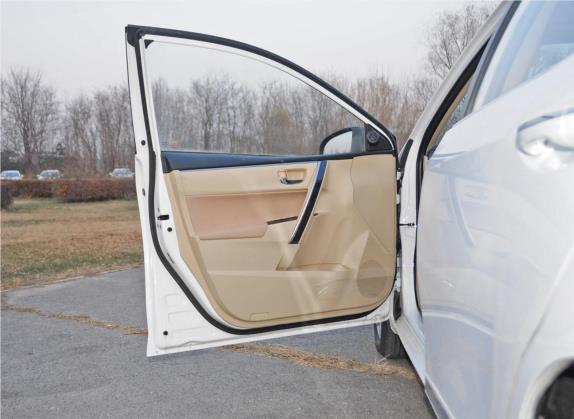 卡罗拉 2014款 1.6L 手动GL-i 车厢座椅   前门板