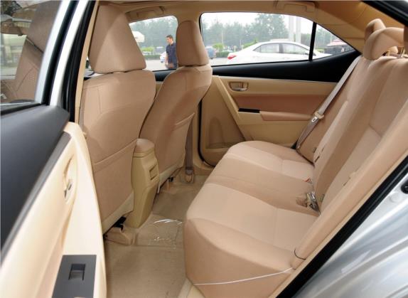 卡罗拉 2014款 1.6L CVT GL-i 车厢座椅   后排空间