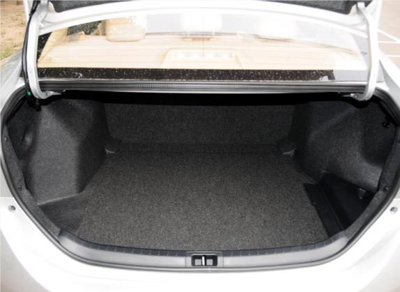 卡罗拉 2014款 1.6L CVT GL-i 车厢座椅   后备厢