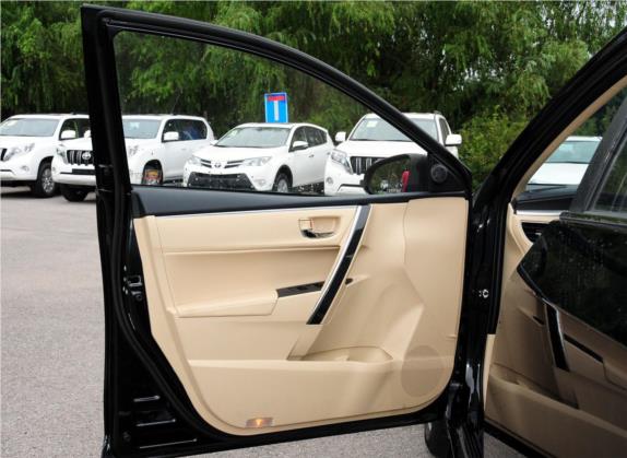 卡罗拉 2014款 1.6L 手动GL-i真皮版 车厢座椅   前门板