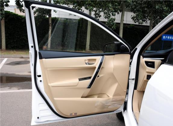 卡罗拉 2014款 1.6L CVT GL-i真皮版 车厢座椅   前门板
