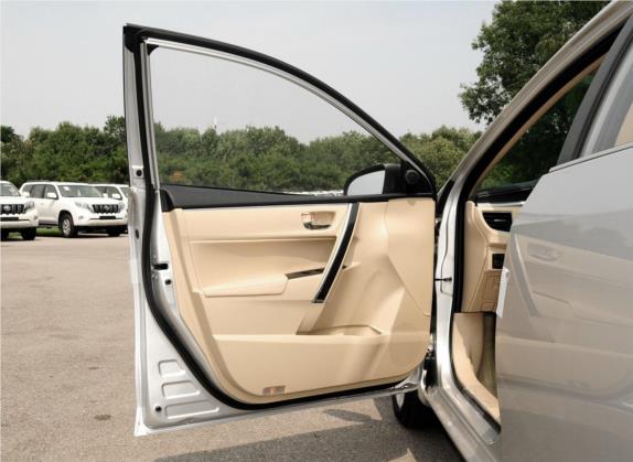 卡罗拉 2014款 1.8L 手动GLX-i 车厢座椅   前门板