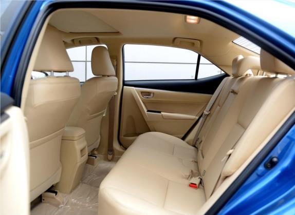 卡罗拉 2014款 1.8L CVT至高版 车厢座椅   后排空间