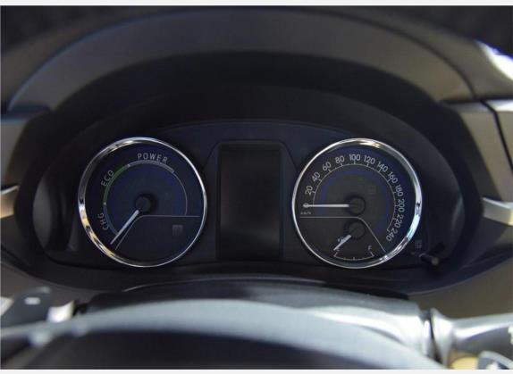 卡罗拉 2016款 双擎 1.8L E-CVT精英版 中控类   仪表盘