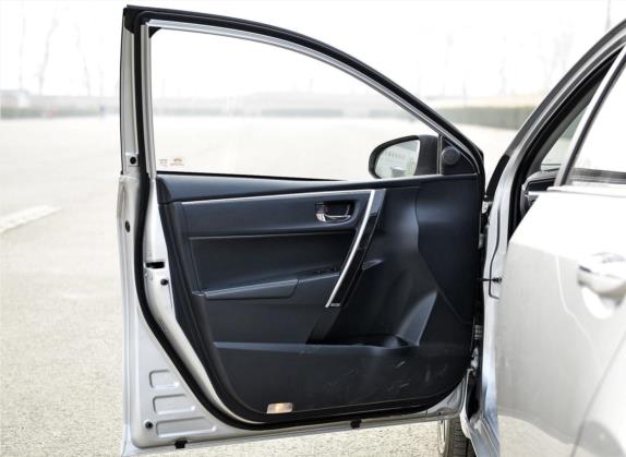 卡罗拉 2016款 双擎 1.8L E-CVT旗舰版 车厢座椅   前门板