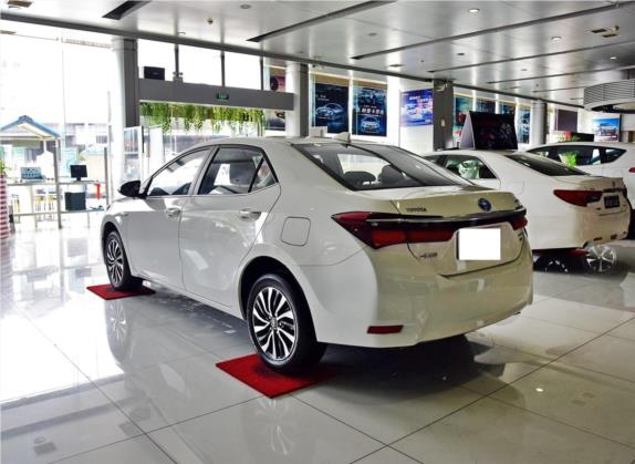 卡罗拉 2016款 双擎 1.8L E-CVT领先版 外观   斜后