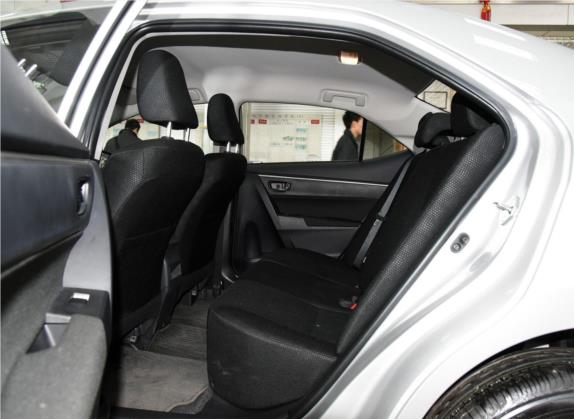 卡罗拉 2017款 1.2T 手动GL 车厢座椅   后排空间