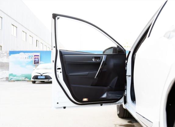 卡罗拉 2017款 1.2T CVT GL-i真皮特别版 车厢座椅   前门板
