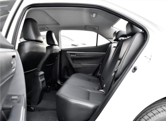 卡罗拉 2017款 改款 1.2T S-CVT GL-i真皮版 车厢座椅   后排空间
