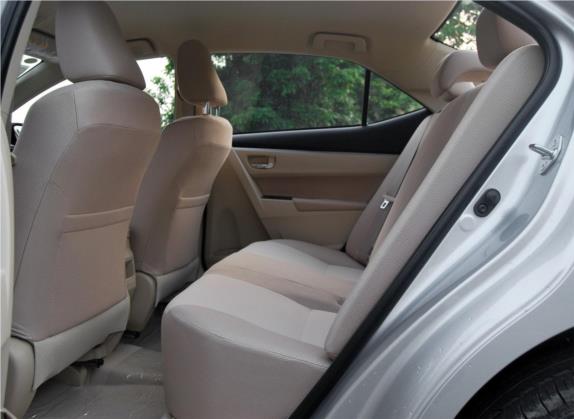 卡罗拉 2017款 改款 1.6L 手动GL 车厢座椅   后排空间