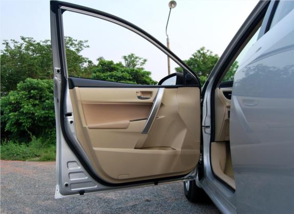 卡罗拉 2017款 改款 1.6L 手动GL 车厢座椅   前门板