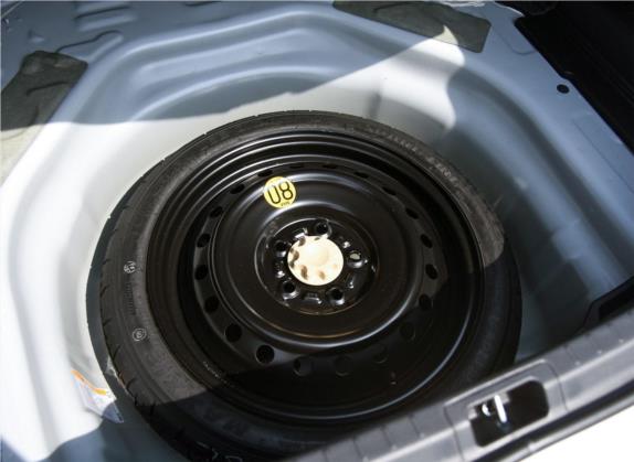 卡罗拉 2017款 改款 1.2T S-CVT GL 其他细节类   备胎