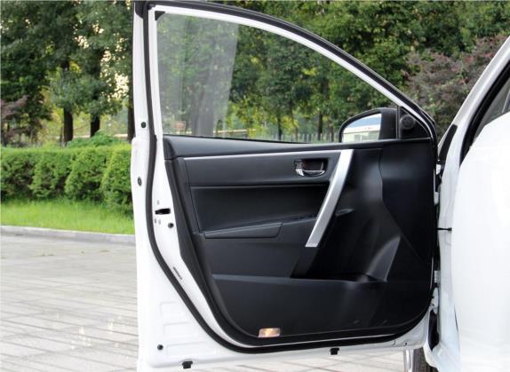 卡罗拉 2017款 改款 1.2T 手动GL-i真皮版 车厢座椅   前门板