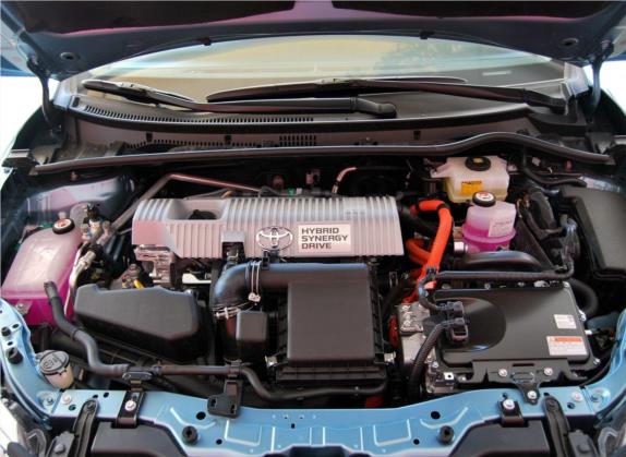 卡罗拉 2017款 改款双擎 1.8L E-CVT豪华版 其他细节类   发动机舱