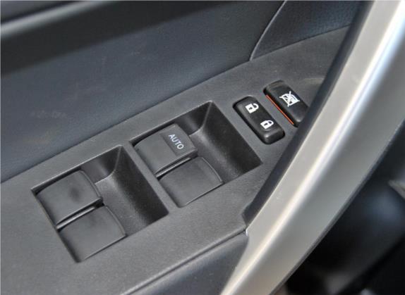 卡罗拉 2017款 改款双擎 1.8L E-CVT豪华版 车厢座椅   门窗控制