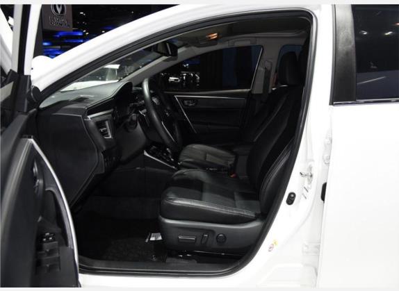 卡罗拉 2017款 改款双擎 1.8L E-CVT旗舰版 车厢座椅   前排空间