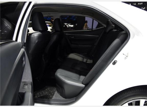 卡罗拉 2017款 改款双擎 1.8L E-CVT旗舰版 车厢座椅   后排空间