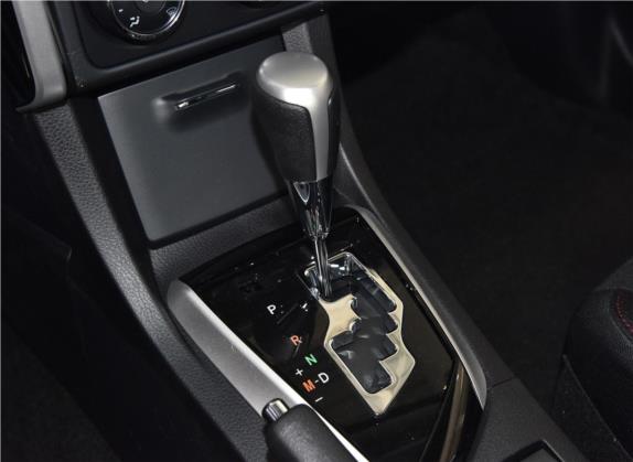 卡罗拉 2018款 1.2T S-CVT GL智享版 中控类   挡把