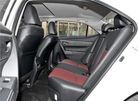 卡罗拉 2018款 双擎 1.8L E-CVT智尚版 车厢座椅   后排空间