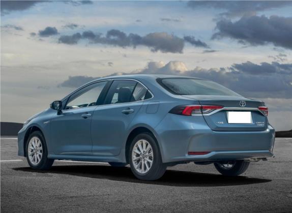 卡罗拉 2019款 双擎 1.8L E-CVT旗舰版 外观   斜后
