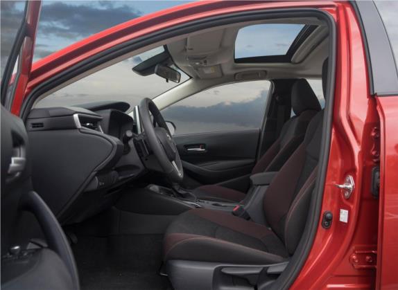卡罗拉 2019款 1.2T S-CVT 运动版 车厢座椅   前排空间
